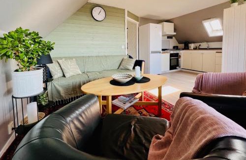 Molle Apartment | Penthouse-lägenhet med två sovrum & terass med havsutsikt