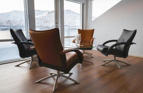 Torsken Apartment | Penthouse Leilighet TorskenSenteret