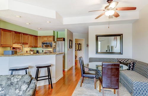 Shelter Cove Condo | Penthouse living at Shelter Cove Marina with balcony, harbor view, pool & tennis