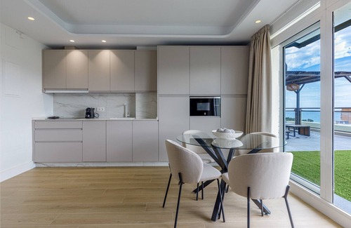 Campos Eliseos Apartment | Penthouse Malagueta with Sea View