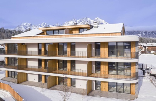 Oberndorf bei Kitzbuhel Apartment | Penthouse mit 2 Schlafzimmer by Interhome