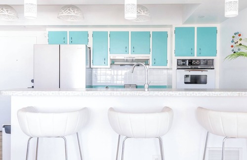 Satellite Beach Condo | Penthouse Oceanfront Retreat – Ocean View in Every Room + Private Beach Access