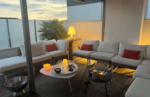 Platja d'Aro Apartment | PENTHOUSE on the beach, PRIVATE swimming pool from June to September, large rooftop, 4 bedrooms