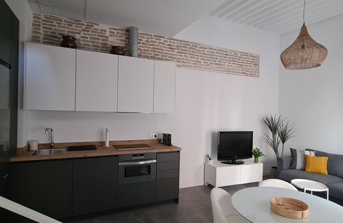 Fontanal-Maria Auxiliadora-Carretera de Carmona Apartment | Penthouse Puerta Osario large private terrace