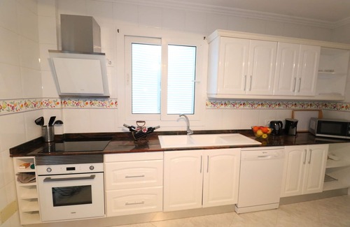 Cala Bona Apartment | PENTHOUSE "SKY", modern+comfortable, fantastic sea view + lots of sun