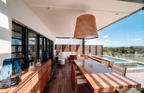 Calebasses Apartment | Penthouse St Antoine Residence with a private pool