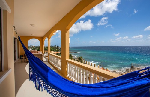 Nieuw Nederland Condo | Penthouse The Beach 4A, spectacular sea views!