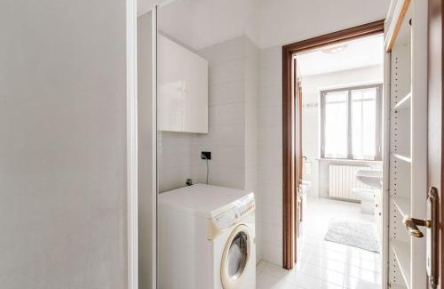 Pecetto di Valenza Apartment | Penthouse with Terrace - Private Parking & WIFI