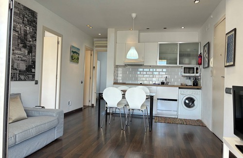 El Putget i Farro Apartment | PENTHOUSE WITH LARGE TERRACE IN THE CENTER OF BARCELONA
