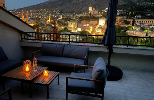 Mostar Old Town Apartment | Penthouse with Old bridge view and jacuzzi