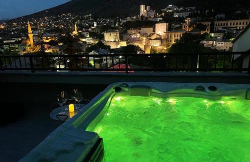 Mostar Old Town Apartment | Penthouse with Old bridge view and jacuzzi