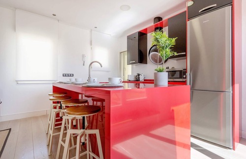 Palos de la Frontera Apartment | Penthouse with terrace in Madrid. Delicias II