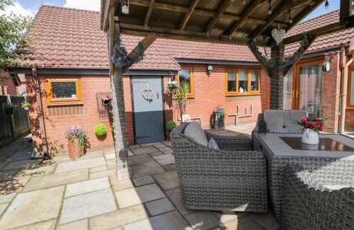 Acrefair House | Pentre Country Studio