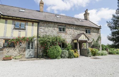 Bronygarth House | Pentre Hall