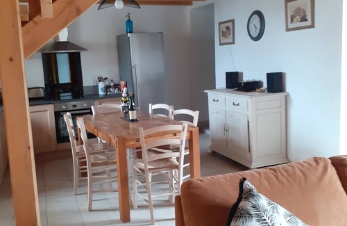Camaret-sur-Mer House | Penty, sea view from 1st floor, bedroom on ground floor, garden, sea and GR34 500 m away.