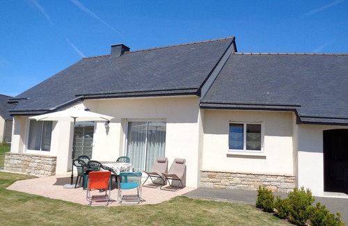 Penvenan House | PENVENAN 22710. House 4 PERSONS. Close to shops. 3km from beaches
