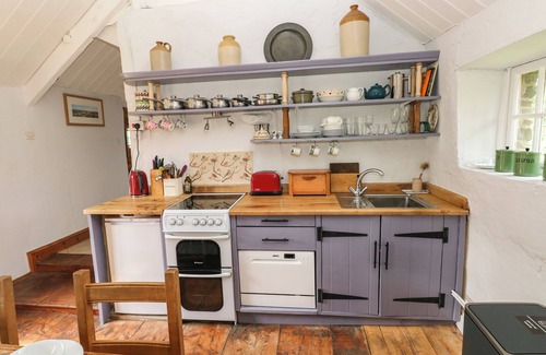 Llangeler Cottage | PENYRALLT FACH COTTAGE, character holiday cottage in Llandysul