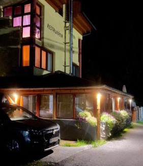 Tajov House | Penzión Holub