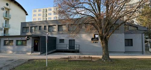 Trebisov House | Penzión LABA