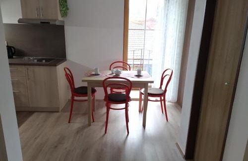 Vlkov House | Penzion a Hospoda U Legionáře