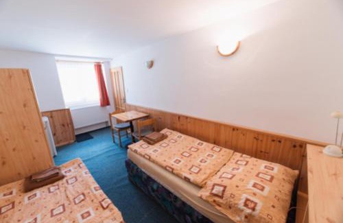 Kotvrdovice Apartment | Penzion BAVI