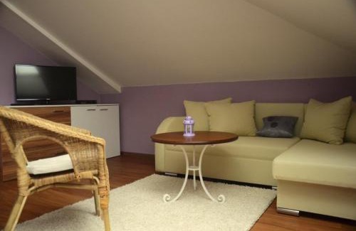 Iza House | Penzion Bokros