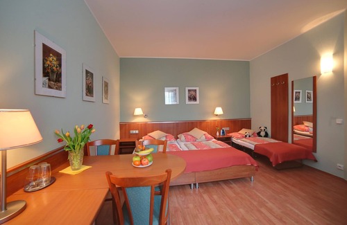 Karlovy Vary Hotel | Penzion Fan