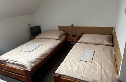 Hradec House | PENZION HRADEC