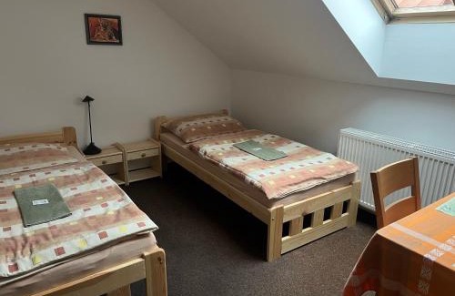 Hradec House | PENZION HRADEC