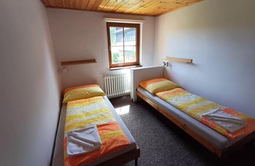 Nove Chalupy House | Penzion Hvozd