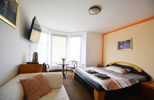 Luhacovice Bed & Breakfast | Penzion JANY