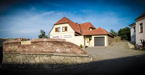 Valtice House | Penzion Moravský sommeliér