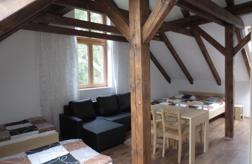 Olesnice House | Penzion Na Pohoři