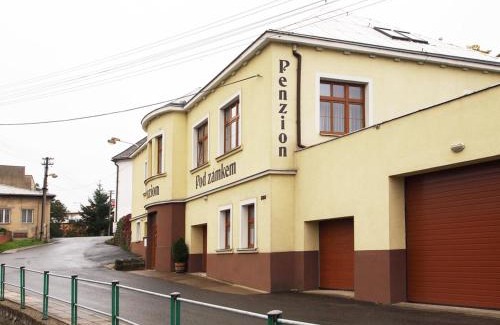 Vizovice House | Penzion Pod Zámkem