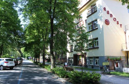 Podebrady House | Penzion Radost