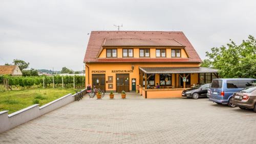 Sakvice House | Penzion s restaurací na Furhaple