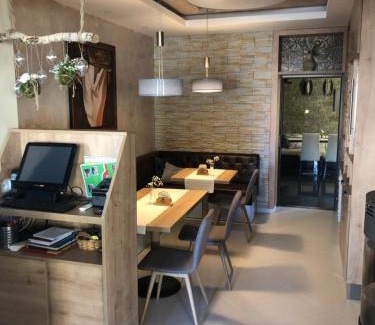 Lanzhot House | Penzion Toscana