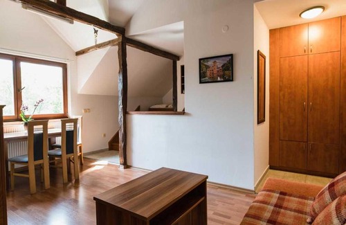 Hradcovice Hotel | Penzion U Holuba