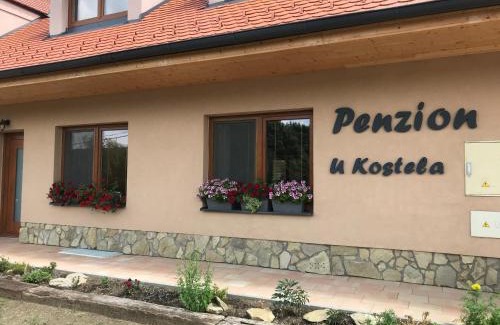 Kuzelov House | Penzion U Kostela
