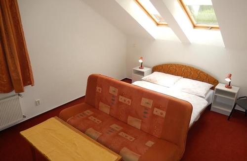 Srbska Kamenice Apartment | Penzion v Infocentru