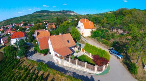 Perna House | Penzion Valadia