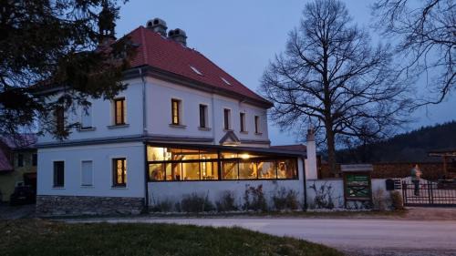 Hojna Voda House | Penzion Zvonice Hojná Voda