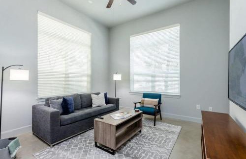 The Galleria Apartment | Peony At Millennium - Elegant 2 Bed Apt in Houston