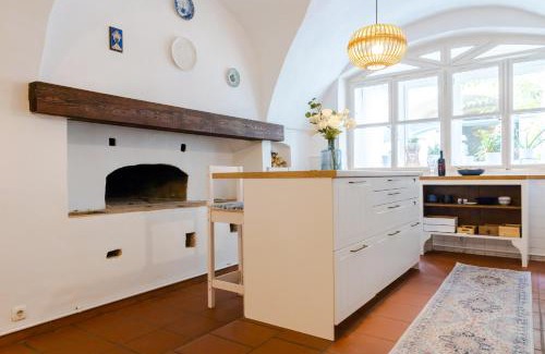 Donji Grad Apartment | Pepa's Antique Boutique