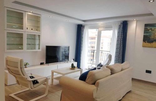 Torremolinos City Centre Apartment | Pepes Home 3 habitaciones & parking gratis