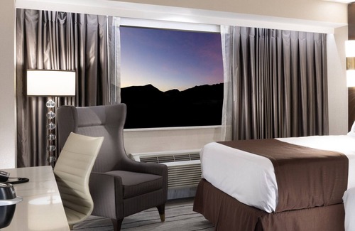 West Wendover Resort | Peppermill Hotel Casino in W Wendover, Nevada