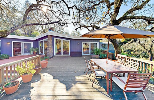 Santa Rosa House | Pepperwood Escape