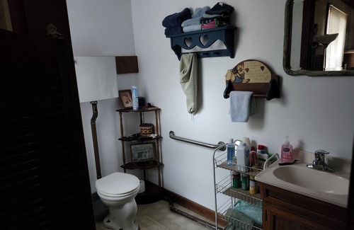 Bridgeville Bed & Breakfast | Pepperwood Falls, unique,charming, and a memorable stay