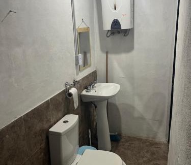 Rio Ceballos Apartment | Pequeño depto, wifi, cochera, asador y cocina