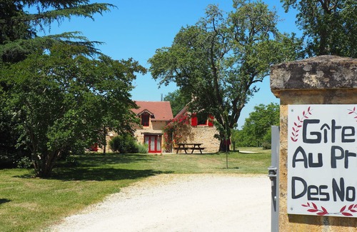 Les Eyzies Cottage | Périgourdine farmhouse, 2 hectares of nature halfway between Lascaux and Sarlat
